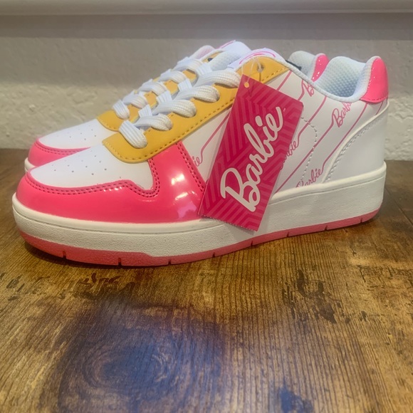 Barbie Tennis Shoes NWT Authentic Barbie Logo Sneackers - Picture 2 of 11